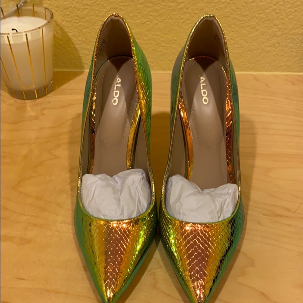 Aldo Cassedy size 7.5 - new in box